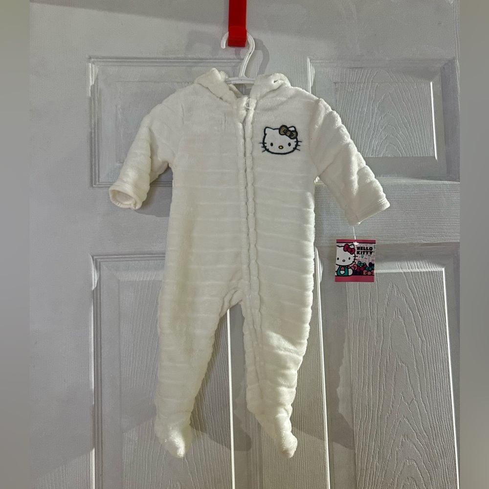 Hello Kitty One Piece